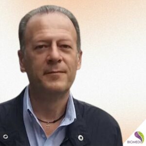 Marcello Allegretti è ingegnere biomedico e ricercatore impegnato nello studio delle frequenze terapeutiche, della biorisonanza e delle onde scalari applicate ai sistemi biologici.